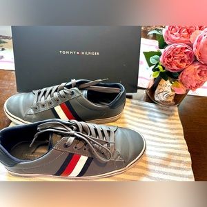Tommy hilfiger sneakers 👟